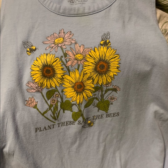 Tank top - Picture 1 of 3